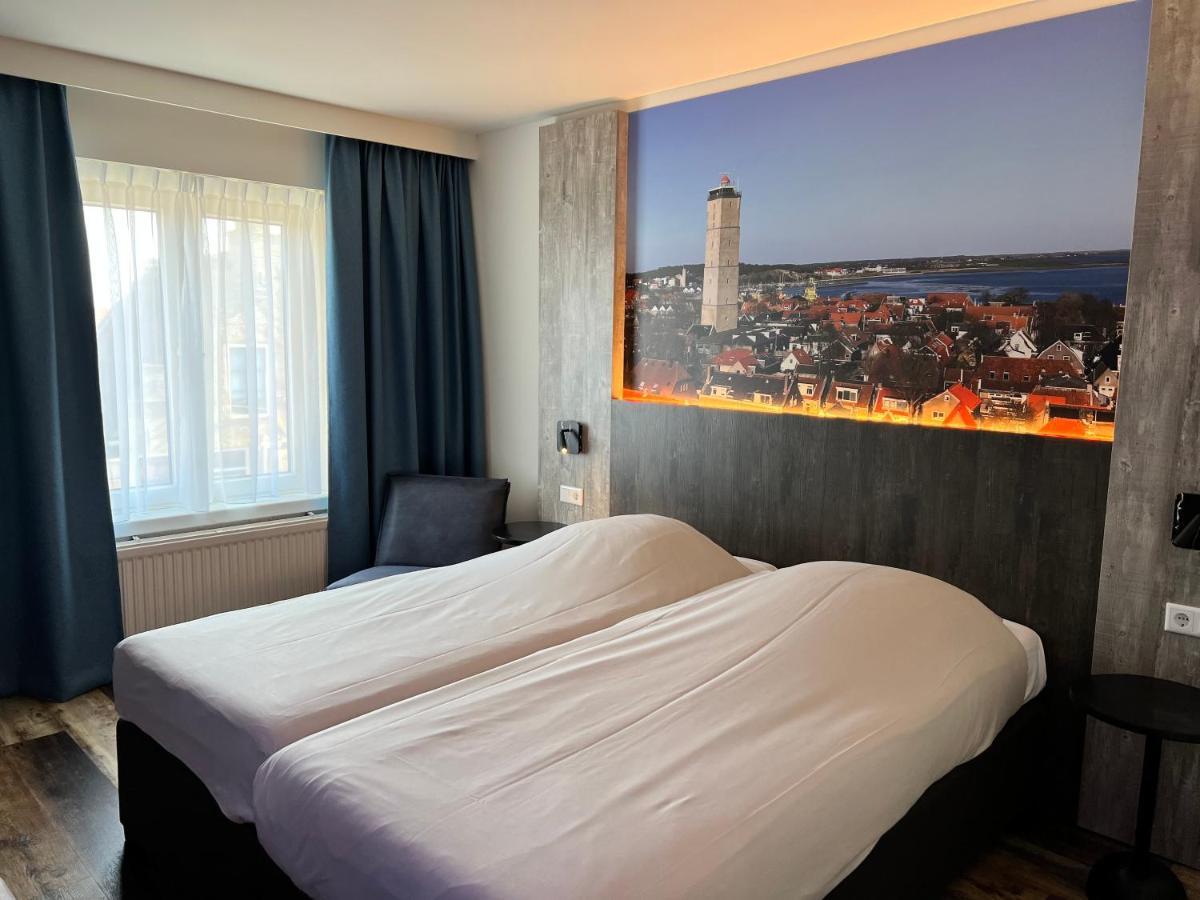 Hotel Nap West-Terschelling Eksteriør bilde